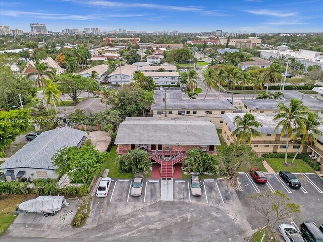 Building Photo - 1211 NE 23rd Ave