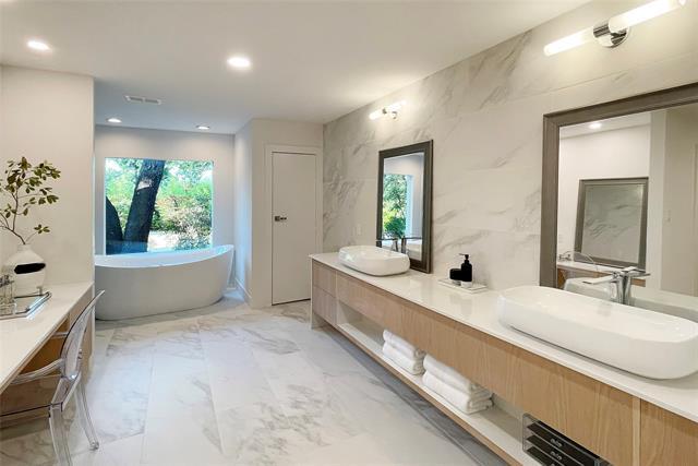 Building Photo - 6802 Bert Ln