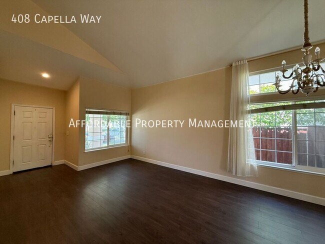 Building Photo - 408 Capella Way