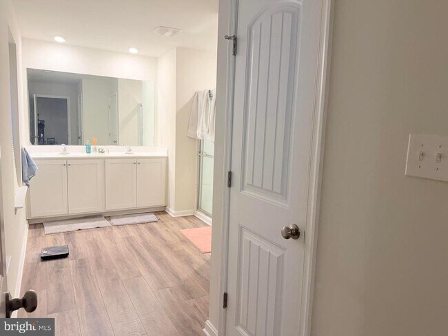 Building Photo - 1239 Pimpernell Path