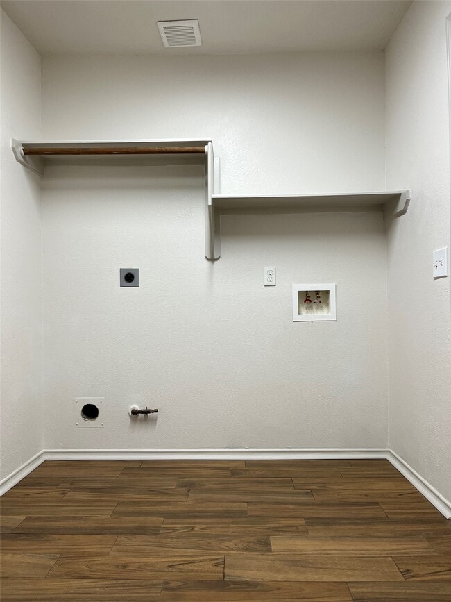 Building Photo - 4918 Cloudhaven Ct