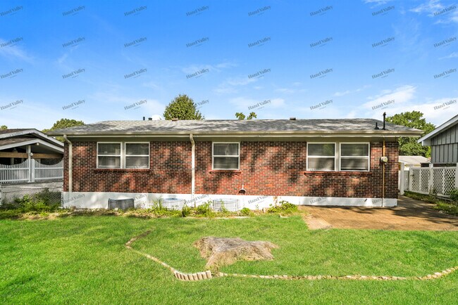 Building Photo - 11154 Landseer Dr