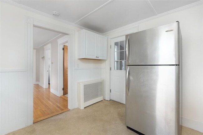 Building Photo - 3461 Kingstown Rd