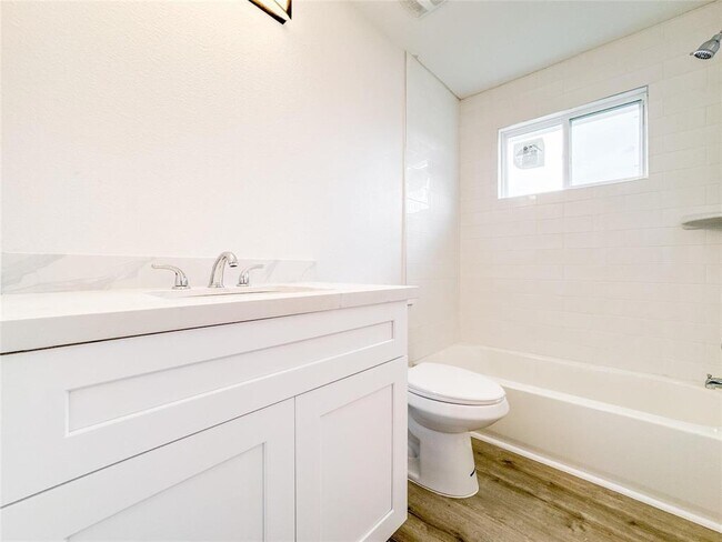 Building Photo - 11514 Courtshire Dr