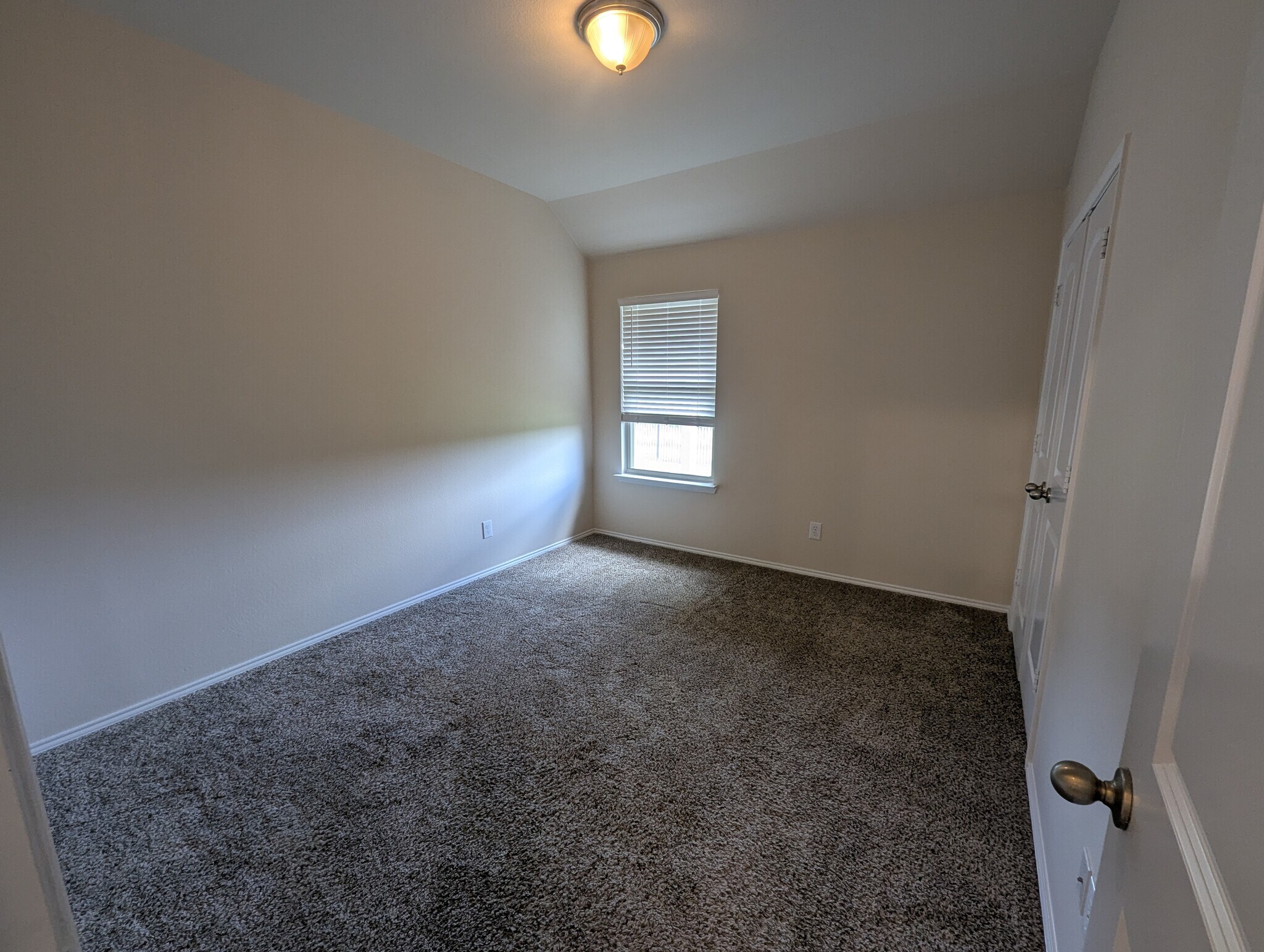Guest room 1 - 2853 Waterfall Ln
