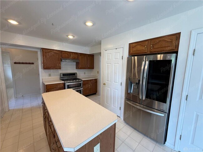 Building Photo - 4311 Limerick Ln