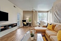 Building Photo - Rio Paradiso