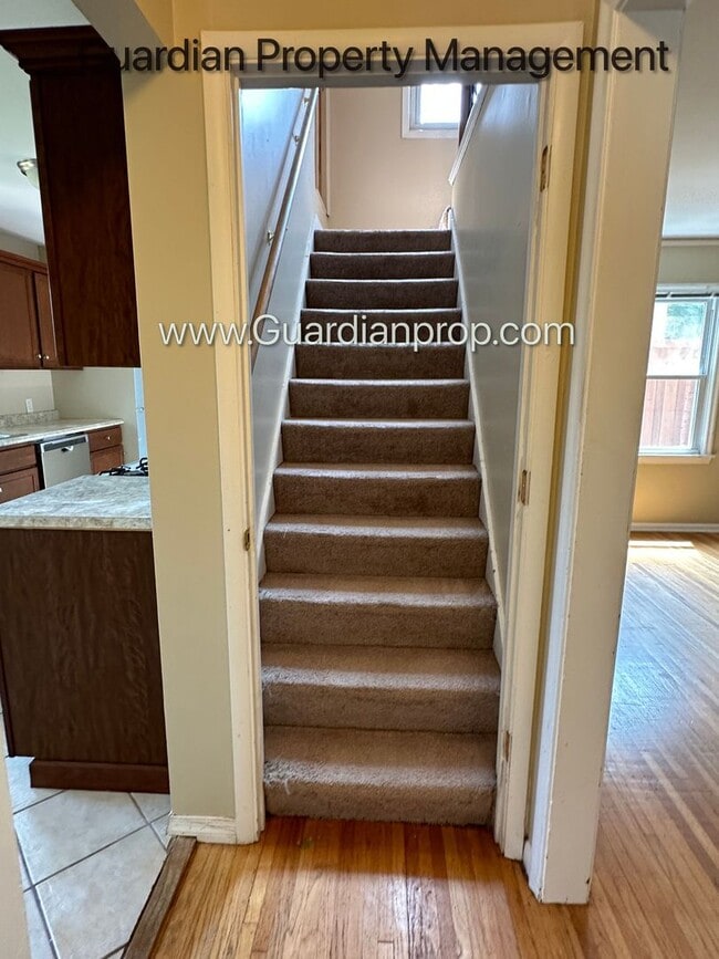 Building Photo - South Minneapolis Single Family Home, Gara...