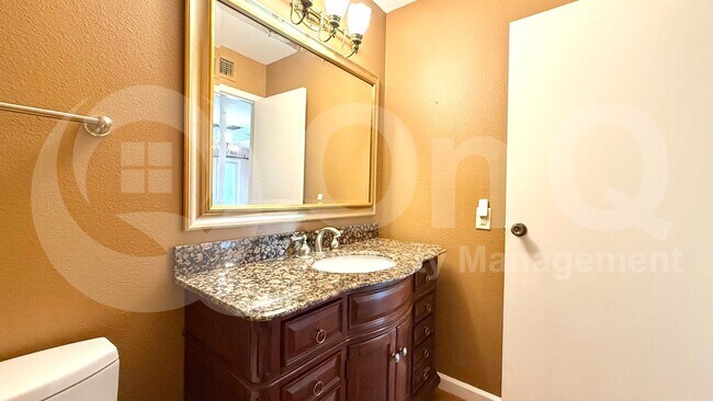 Building Photo - 5601 N 79th St