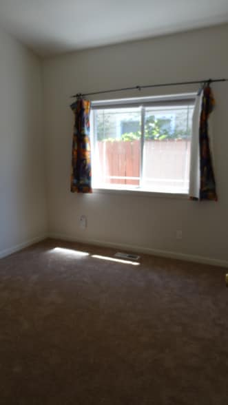 Building Photo - 17904 SE 13th St