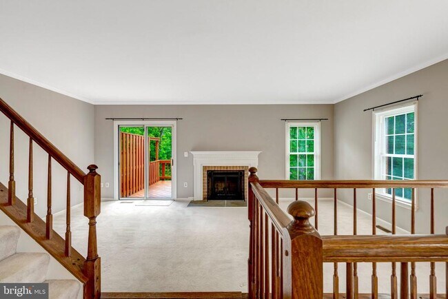 Building Photo - 5964 Norham Dr