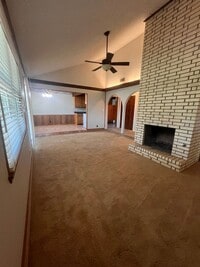 Building Photo - Great Family Home in Northeast Midland