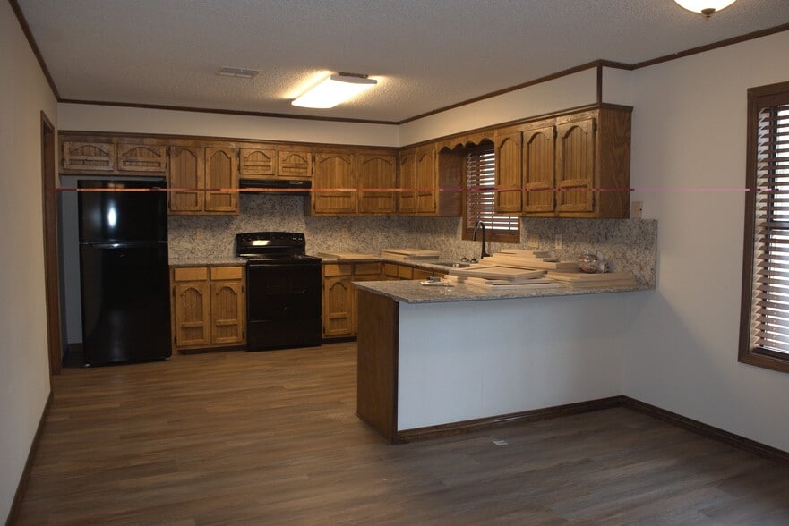 Building Photo - 1901 Richard Dr