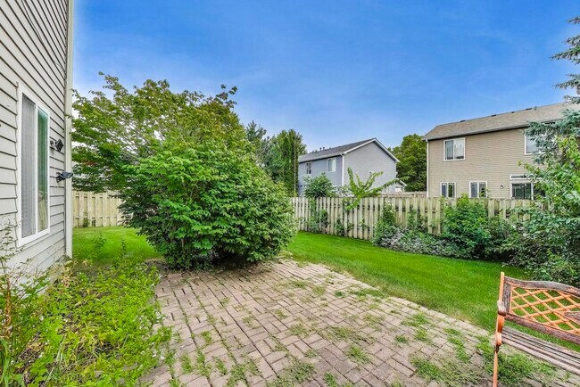 Building Photo - 2710 Glenwood Ct