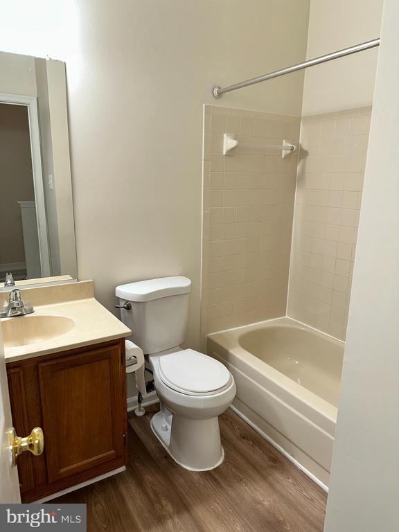 Building Photo - 5032 Merganser Ct