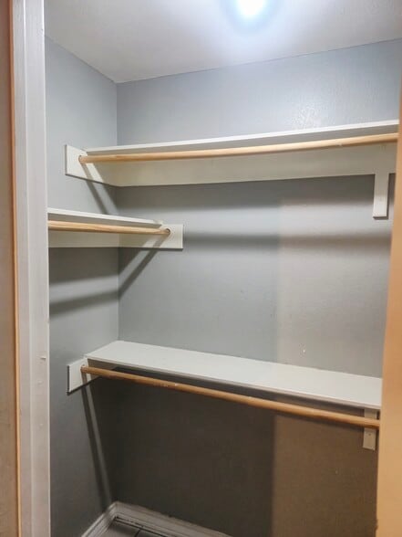 Building Photo - 3114 Potomac Loop