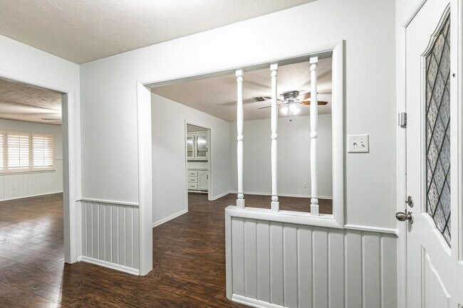 Building Photo - 4627 30th St