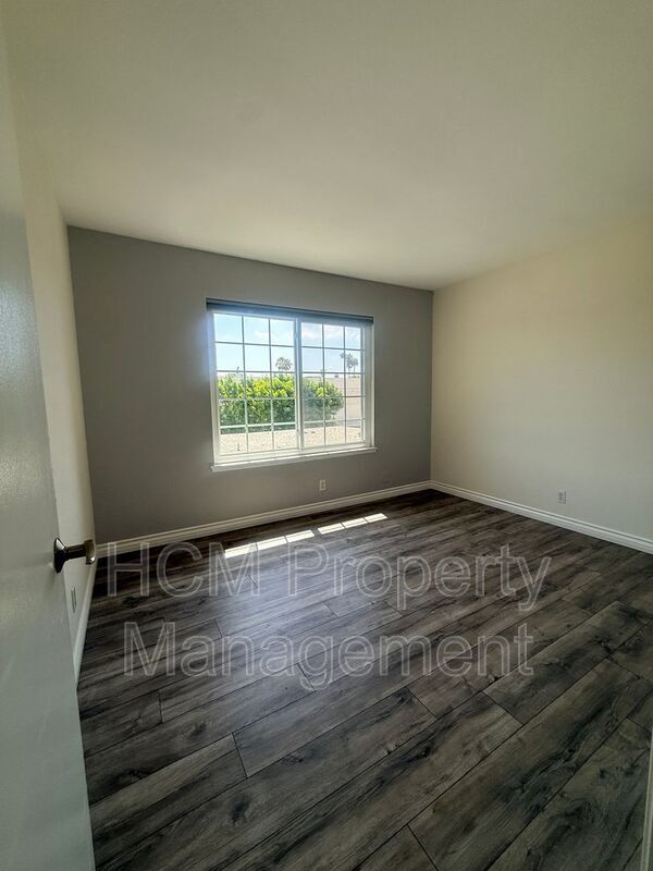Building Photo - 16065 Mt Pico Ct