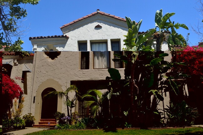 Building Photo - 1242 Stearns Dr