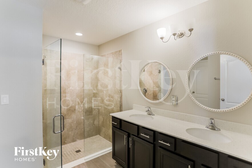 Building Photo - 10088 Bengal Fox Dr