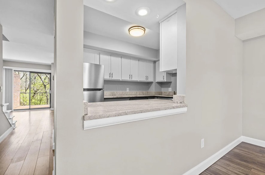 Kitchen - 3480 Ostrander Rd
