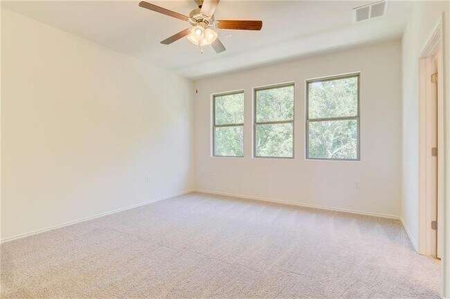 Building Photo - 2018 Crimson Rosella Trl