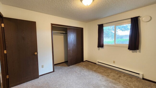 Building Photo - PUL1007