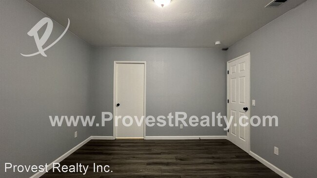 Building Photo - 3 br, 2 bath House - 7609 Kenyon Ave