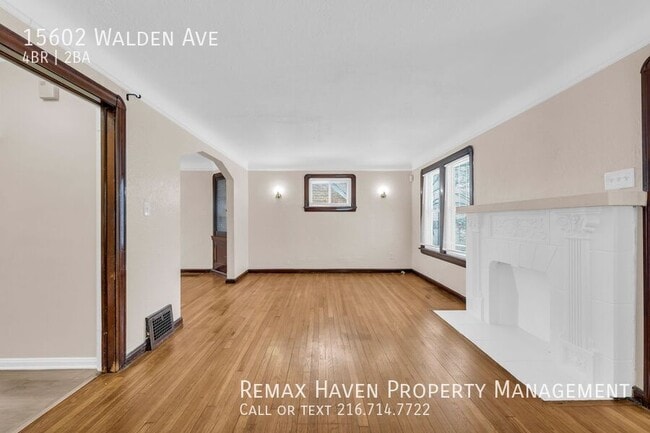 Building Photo - 15602 Walden Ave