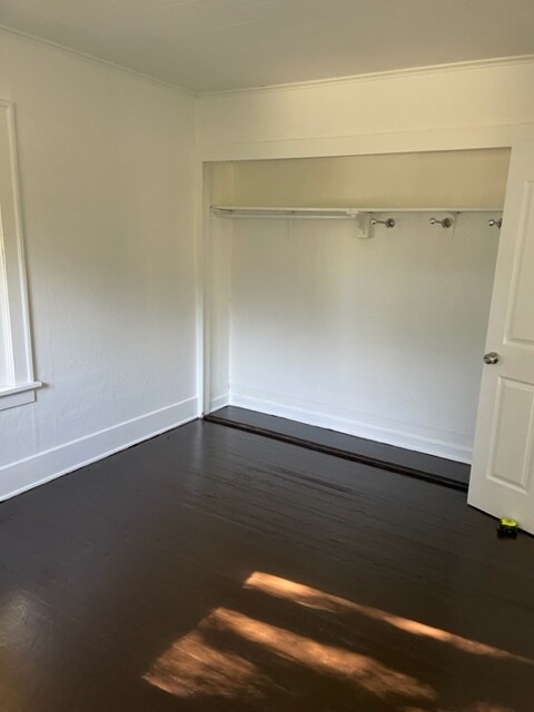 Main floor south looking bedroom - 1101 Newell St