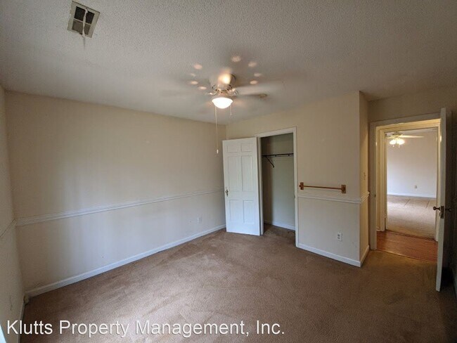 Building Photo - 3 br, 2 bath House - 3738 Sweetgrass