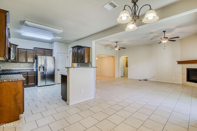 Building Photo - 5940 Los Pueblos Dr