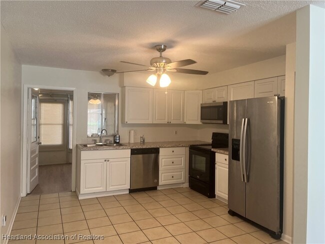 Building Photo - 3126 Spinks Rd