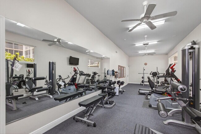 Building Photo - 105 Paradise Harbour Blvd
