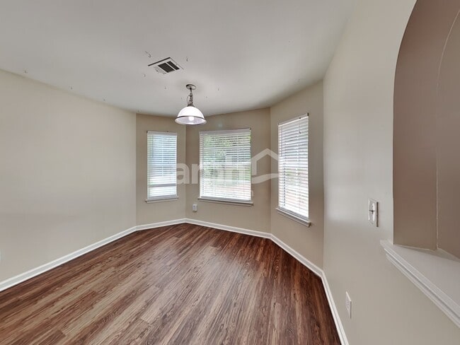 Building Photo - 67 Birchfield Ct