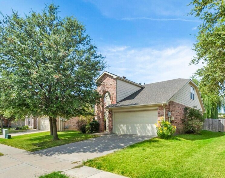 Building Photo - 11705 Pinyon Pine Dr