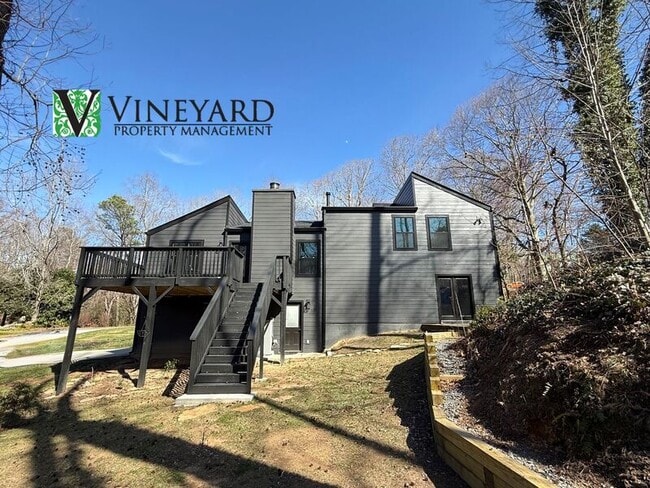 Building Photo - 3281 Ethan Dr