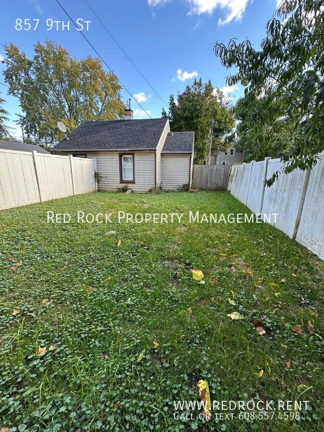 Building Photo - 857 9th St