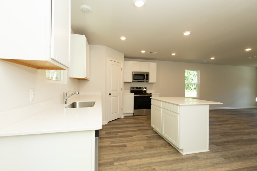 Building Photo - 4183 Rising Tide Dr