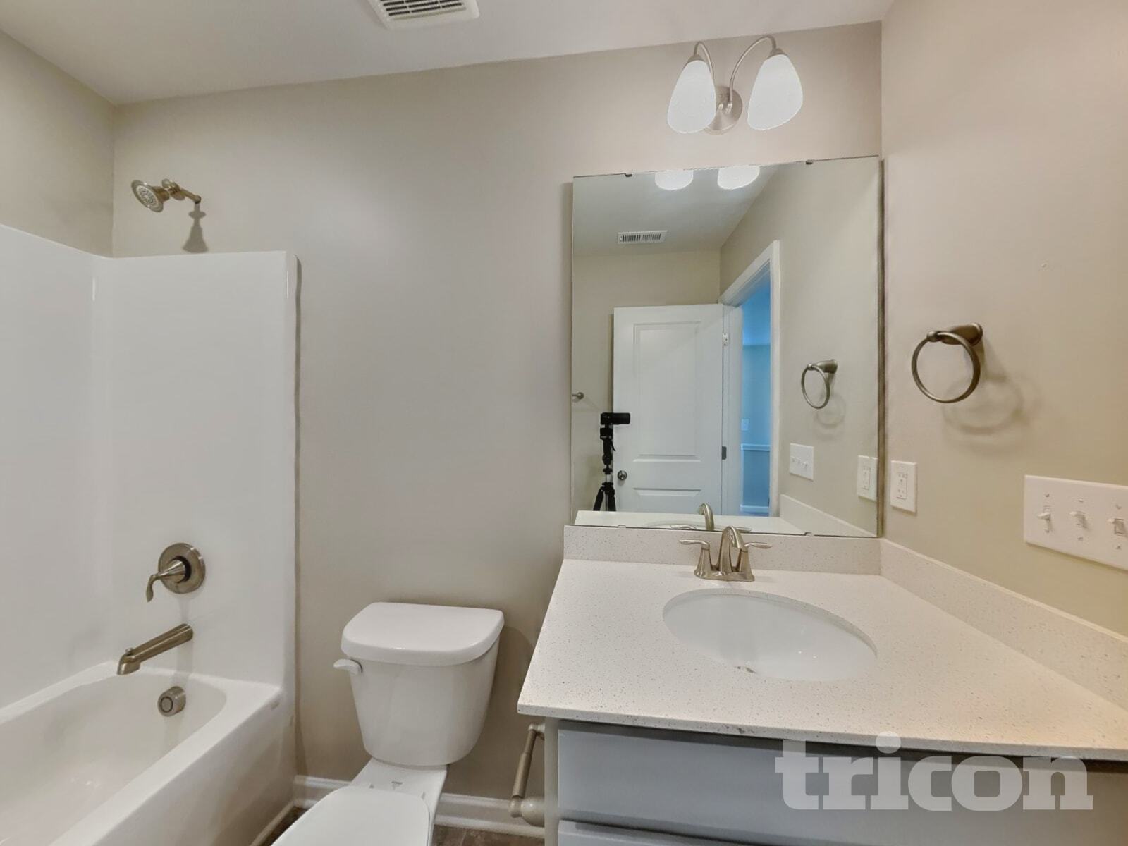 Building Photo - 244 Hopper Cir