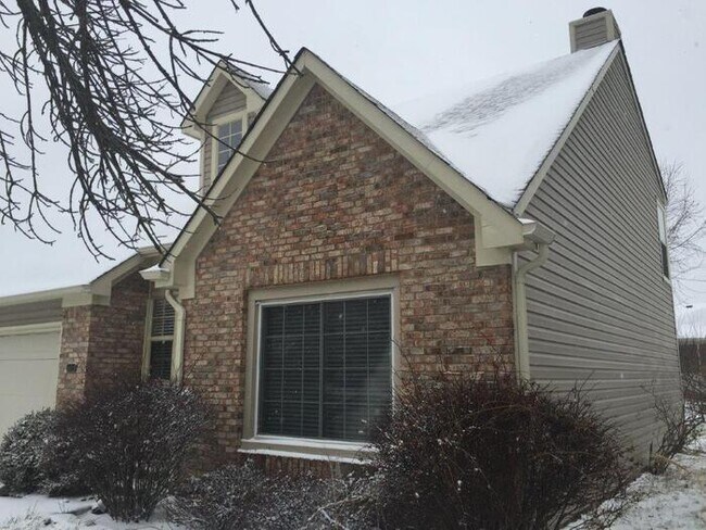 Building Photo - 10024 Park Glen Ct