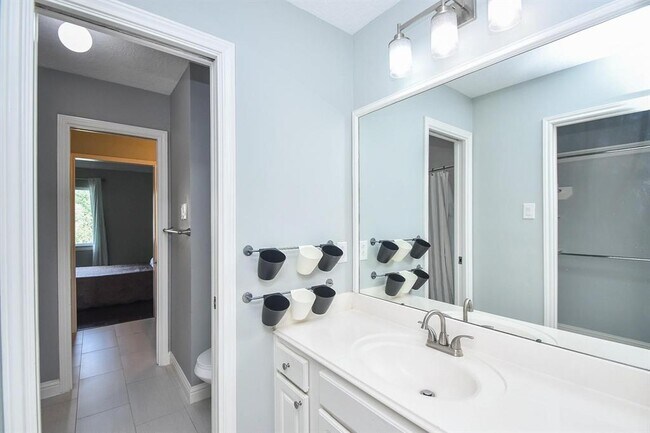 Building Photo - 7103 Adobe Meadows Ct