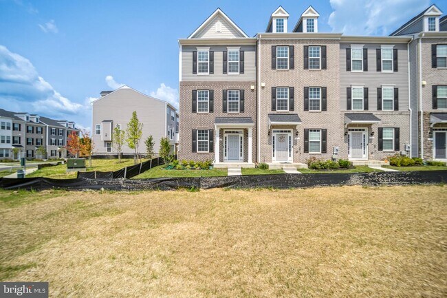 Building Photo - 7619 Presidential Pkwy