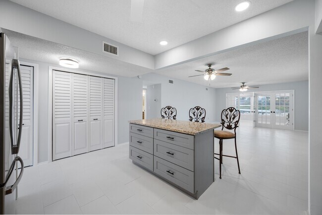 Building Photo - 2258 World Pkwy Blvd W