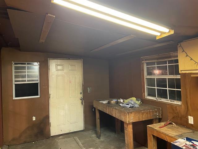Building Photo - 1425 Natchez Dr