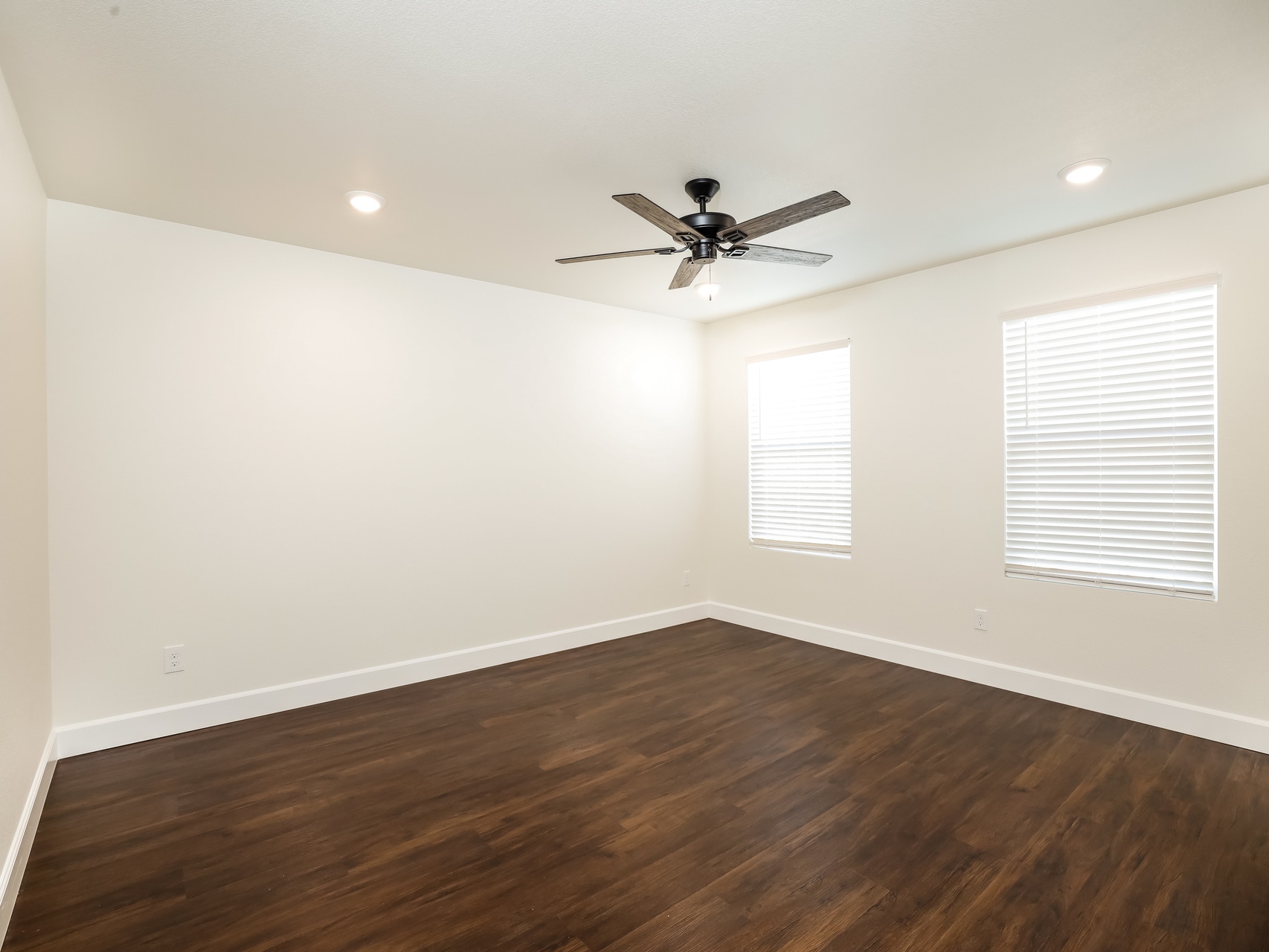 Building Photo - 6513 Enlightenment Dr