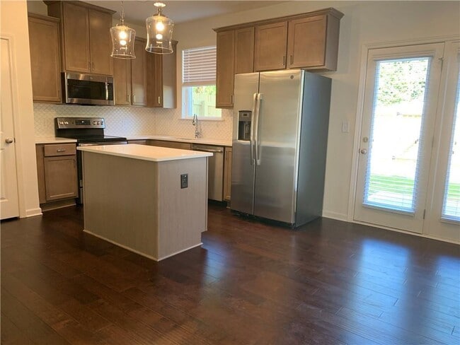 Building Photo - 4908 Longview Walk