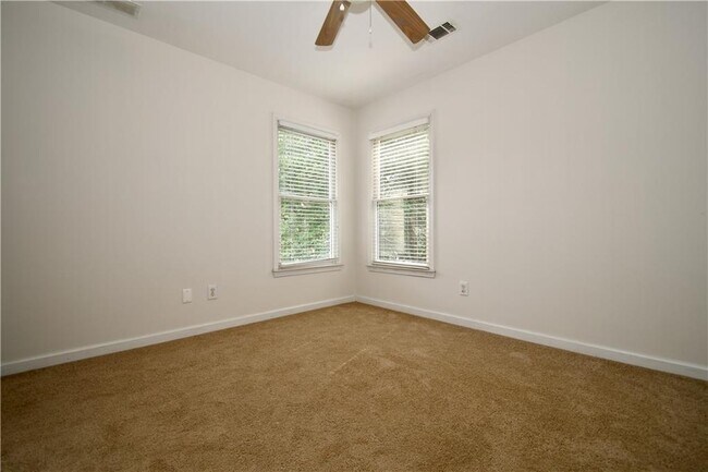 Building Photo - 4534 Village Springs Run