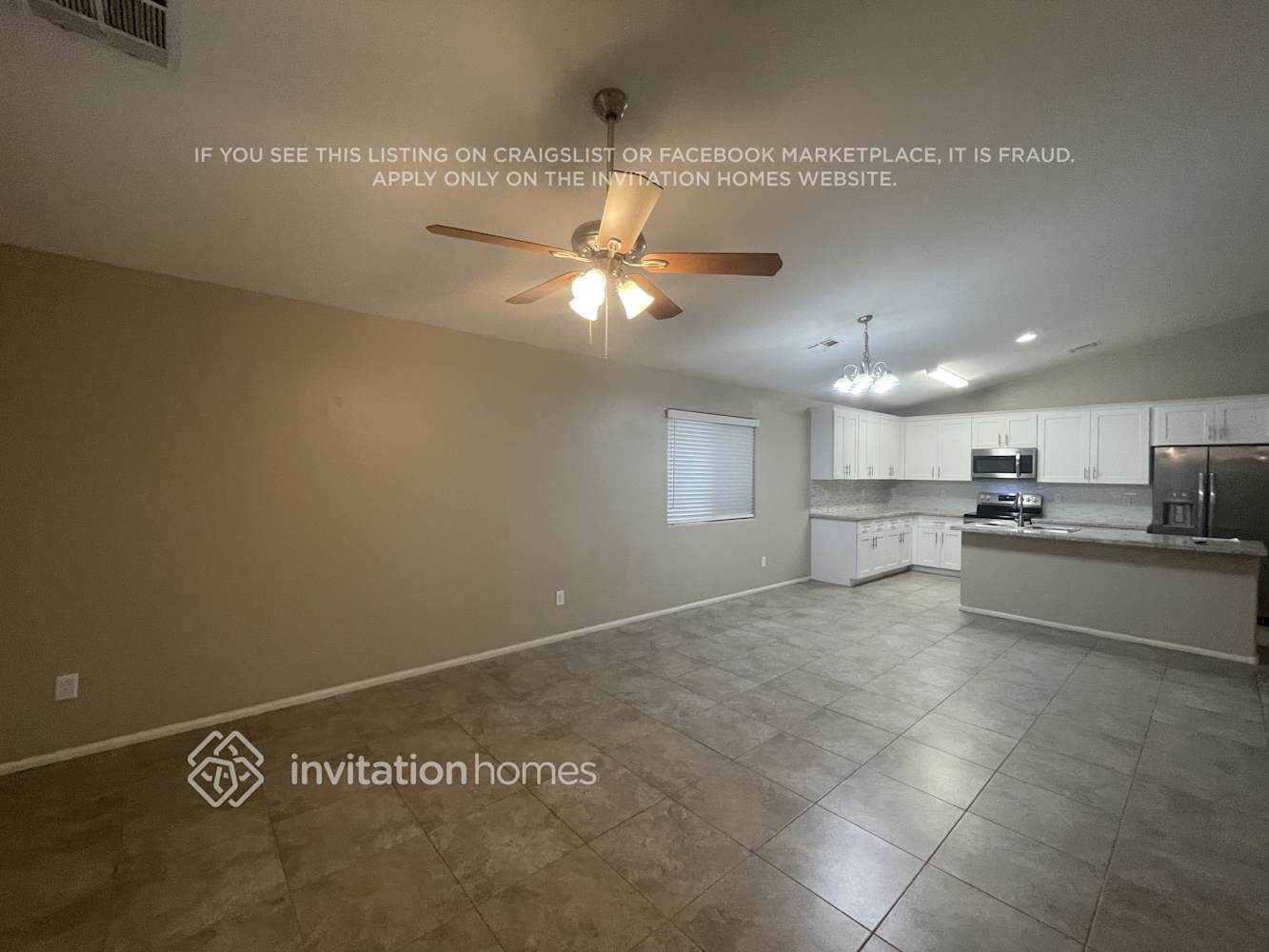 Building Photo - 2231 S 101st Dr