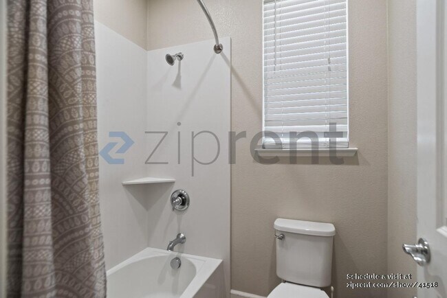 Building Photo - 3098 Mirassou Estate Pl